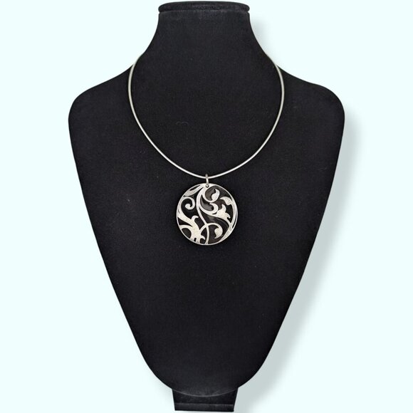 Vintage Foxy 70s Reversible Pendant Necklace - Picture 1 of 5